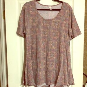 LuLaRoe 2xl perfect T